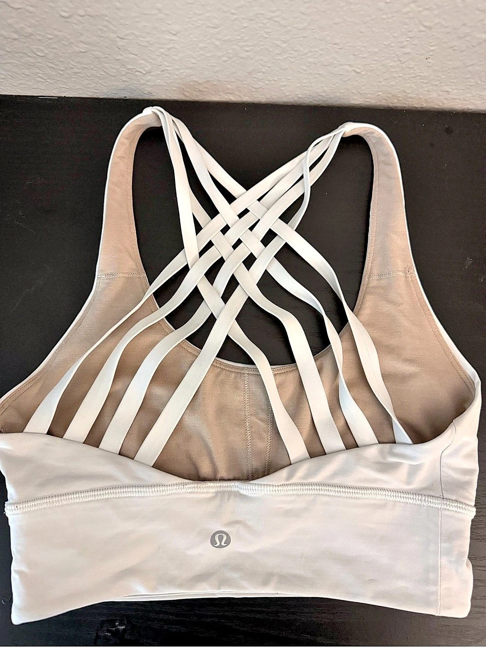 lululemon Free to Be Wild Bra White Strappy Sports Bra Size 4